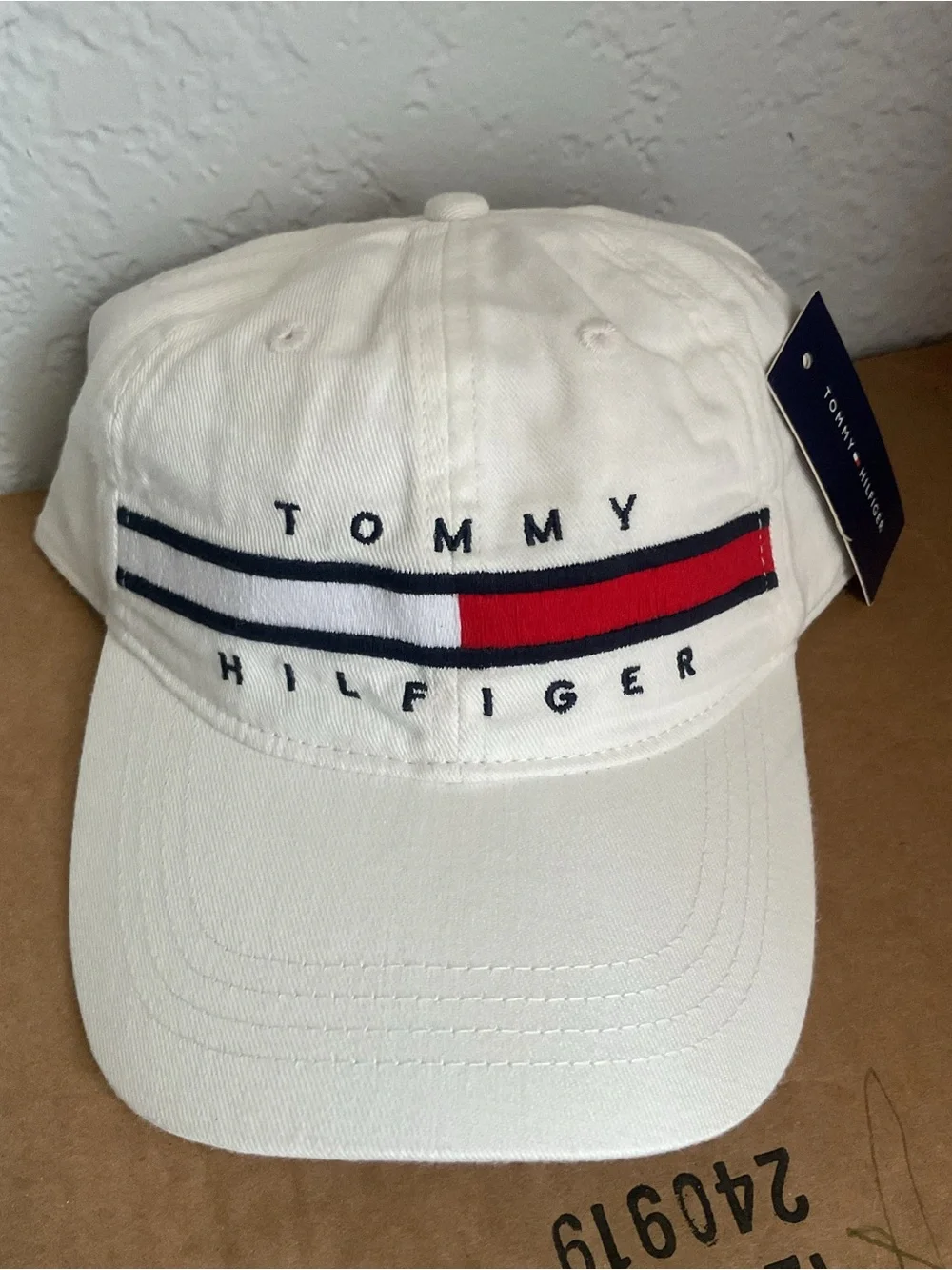 Tommy Hilfiger White Cotton Baseball Cap with Red & Navy Accent
